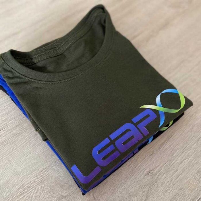 Camisetas cuello redondo estampadas Leap